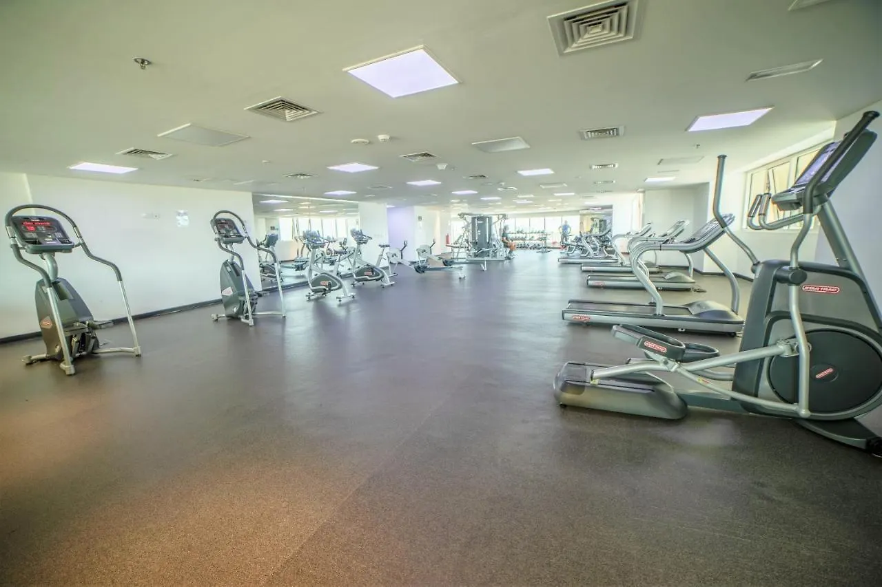 Fantastay Windsor Residence Luxury Studio W Balcony, Pool, Gym, Wifi, Sauna Dubai