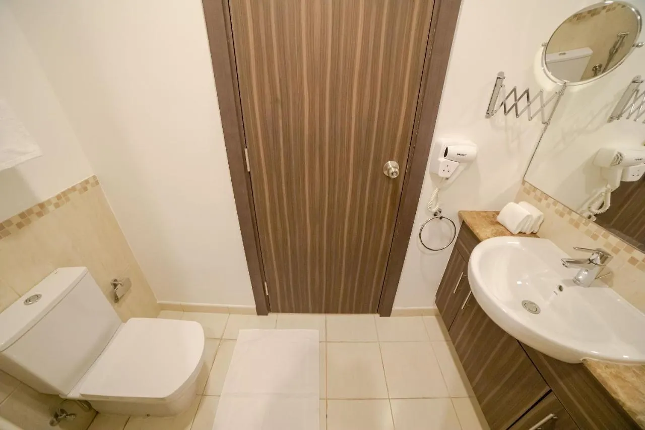 Apartment Fantastay Windsor Residence Luxury Studio W Balcony, Pool, Gym, Wifi, Sauna United Arab Emirates